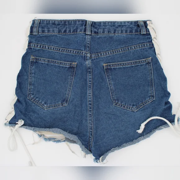 Womens Dark Wash Jean Shorts (26) - Picture 2 of 4